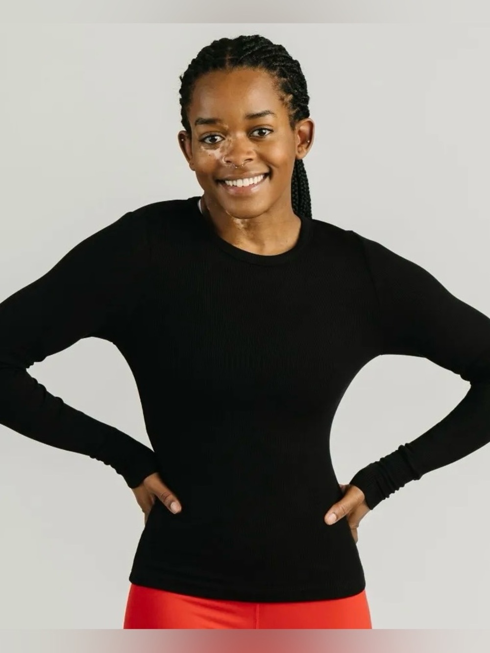 Zyia Women's Black Ribbed Long-Sleeve Crewneck Top